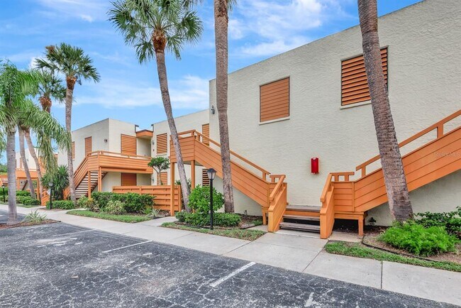 Photo - 131 Wild Palm Dr