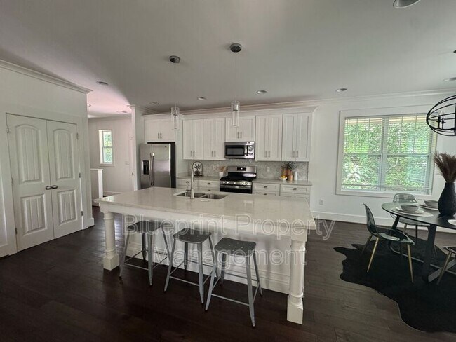 Photo - 521 59th Pl S