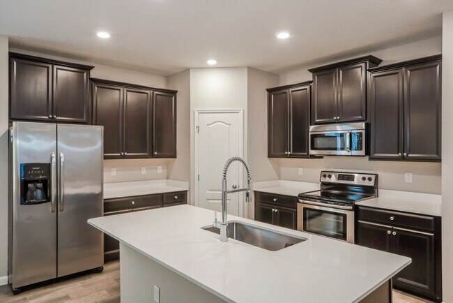 Photo - 16162 Blossom Lake Dr