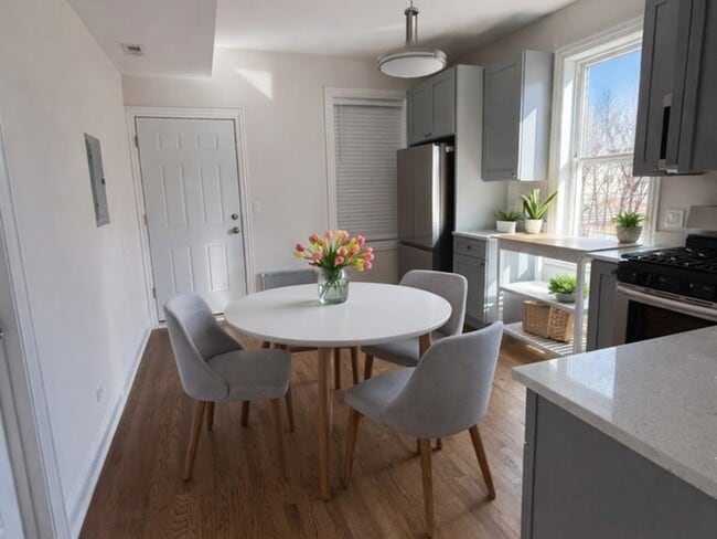 Photo - 4435 S Washtenaw Ave.