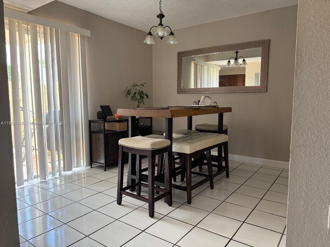 Photo - 4515 SW 68th Ct Cir