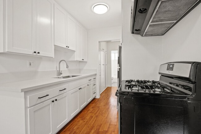 Photo - 1449 Princeton St Unit 2