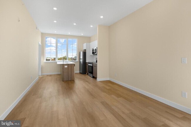 Photo - 1701 S 4th St Unit 407