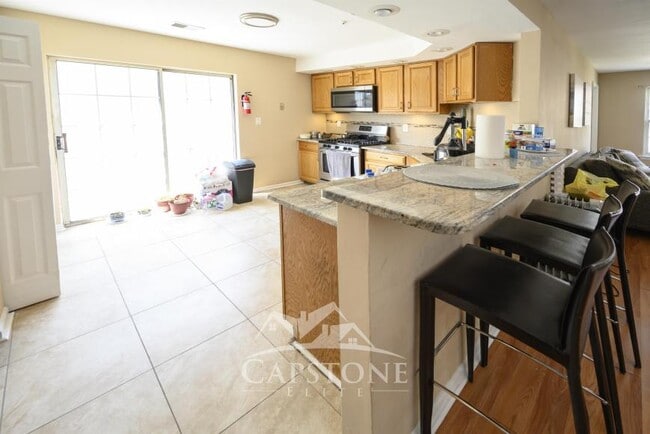 Building Photo - 0 bedroom in Newark NJ 07103 Rental