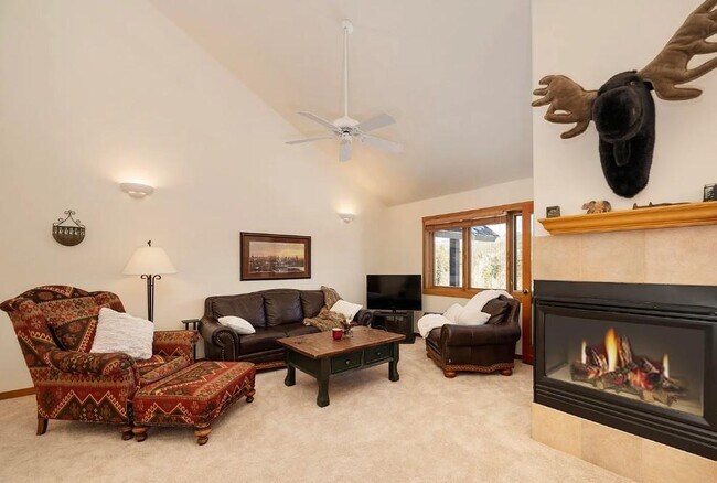 Photo - 476 Kings Crossing Rd