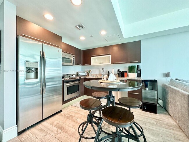 Photo - 950 Brickell Bay Dr Unit 1509