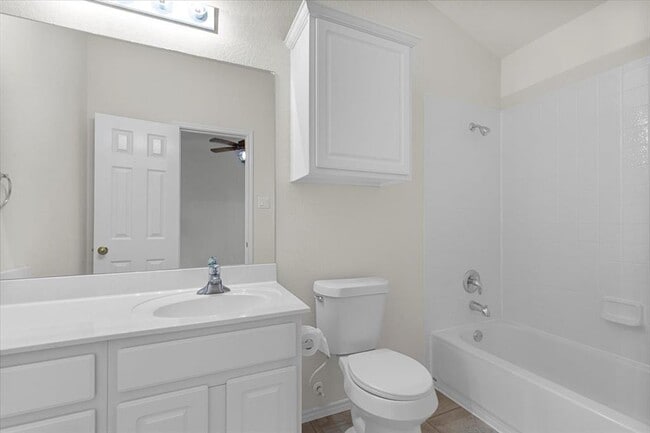 Photo - 16100 S Great Oaks Dr Unit 2802