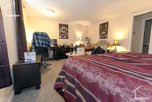 Photo - 143 Glenville Ave