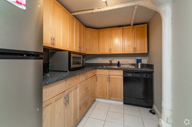 Building Photo - 6 Belmont St Unit 1 Rental