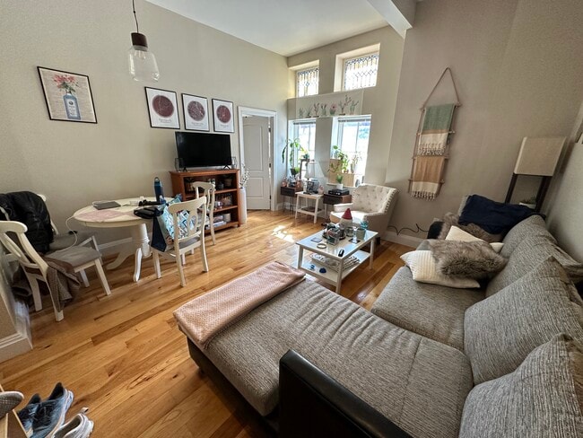 Photo - 11 Bow St Unit 2