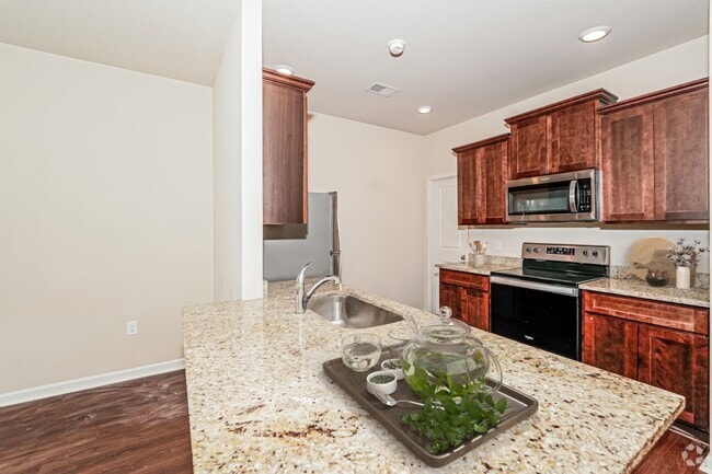 Building Photo - 8053 Hagood St Rental