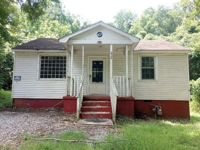 Building Photo - 212 River St Rental