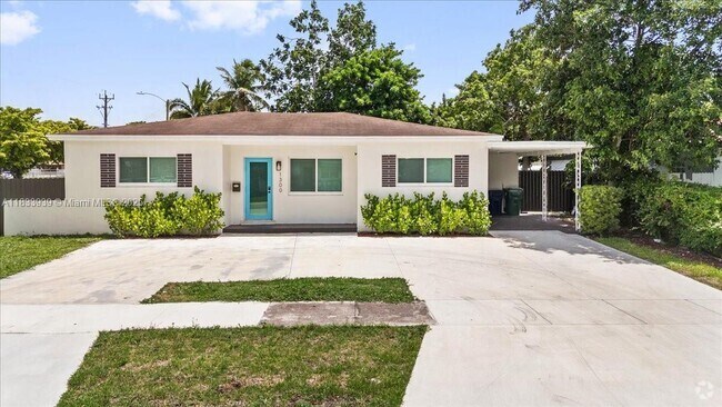 Building Photo - 1300 NW 132nd Terrace Rental
