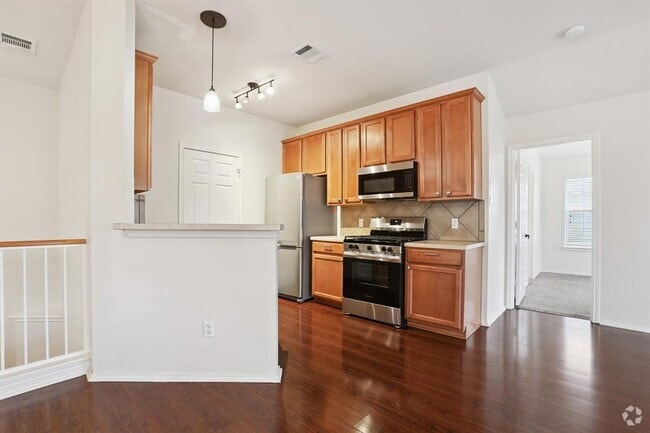 Building Photo - 16100 S Great Oaks Dr Unit 1501 Rental