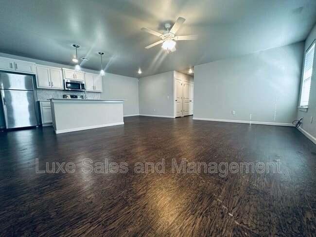 Photo - 11412 N Lincoln Blvd
