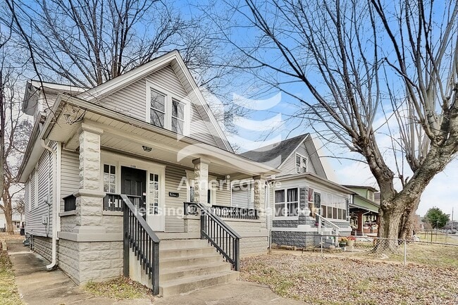 Photo - 2309 Date St