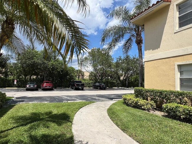 Photo - 1241 SW 46th Ave Unit 1008