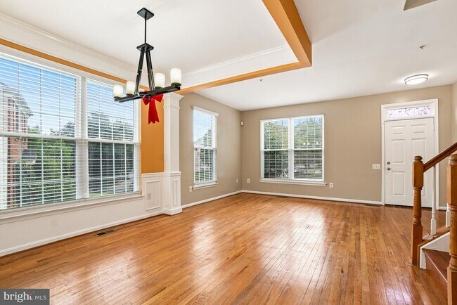 Photo - 13711 Dunbar Terrace