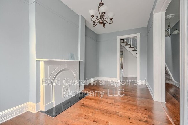 Photo - 717 W Lanvale St House
