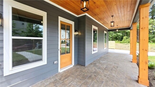 Photo - 1197 Avondale Ave SE