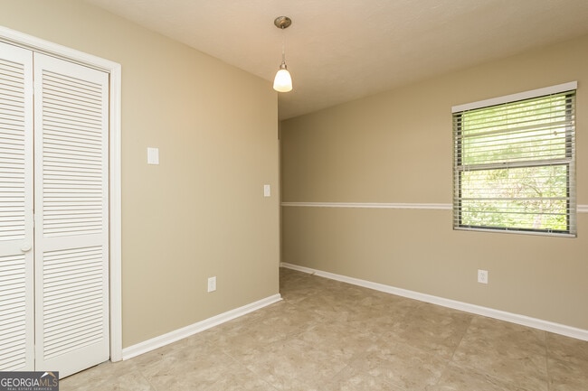 Photo - 3790 Creekview Cir