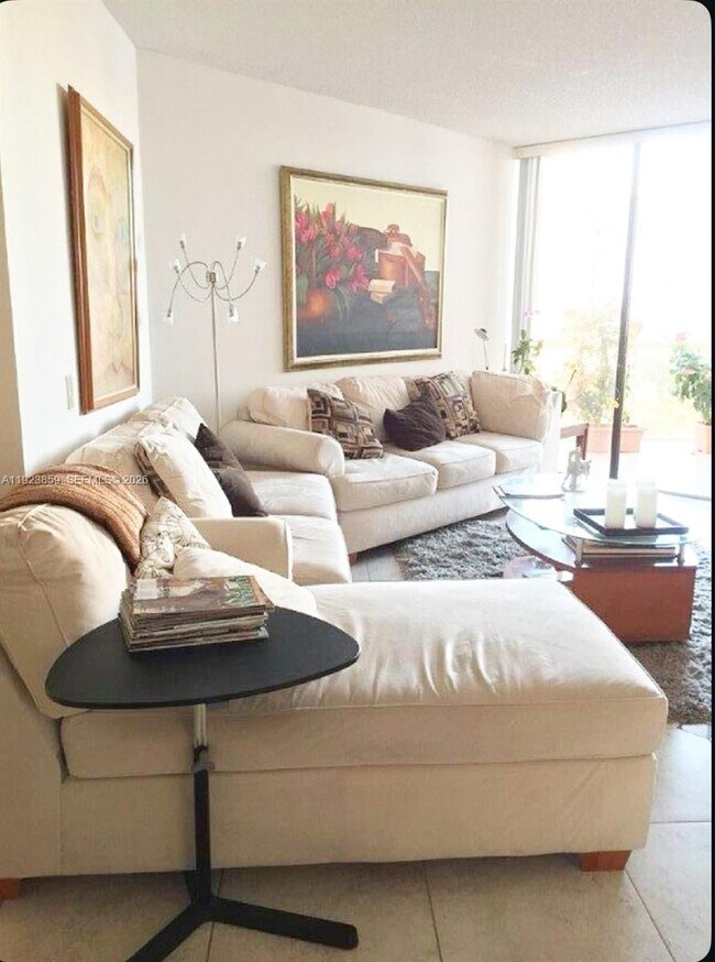 Photo - 3610 Yacht Club Dr Unit 1503