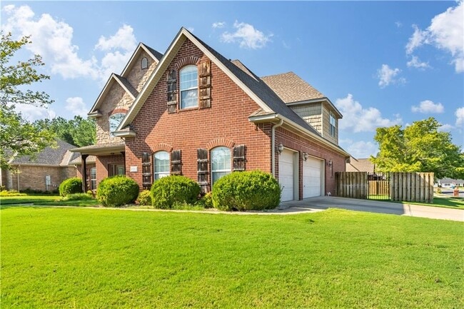 Photo - 4103 SE 3rd St