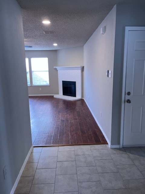 Photo - 1579 Crown View Dr