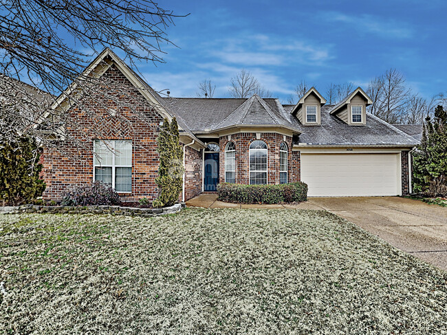 Photo - 10368 Cottage Oaks Dr Casa