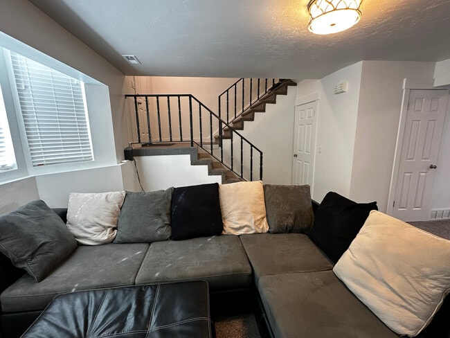 Photo - 6165 S 1300 E