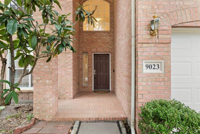 Photo - 9023 Eaglecove Dr