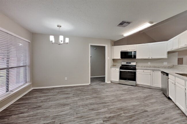 Photo - 4622 Pecan Grove Dr