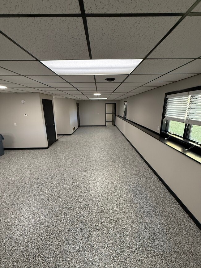 Photo - 809 County Rd 2 S