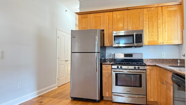 Photo - 95 Prospect St Unit 1