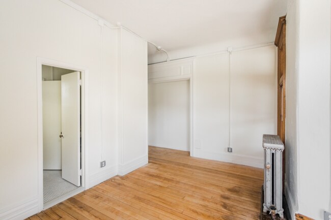 Photo - 223 E Ferry St Unidad 101