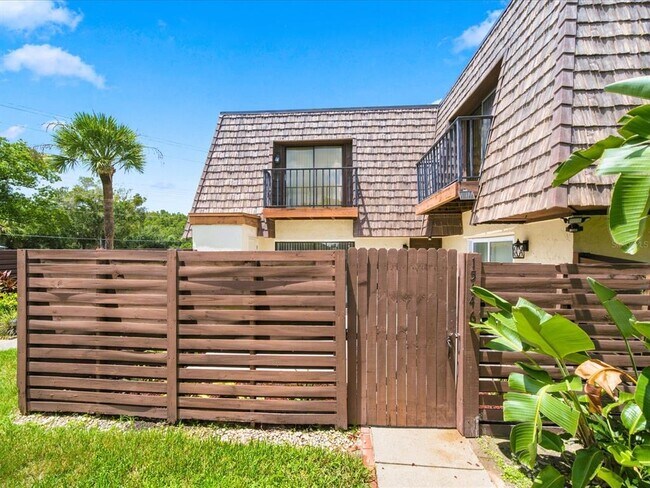 15446 E Pond Woods Dr Unit 15446