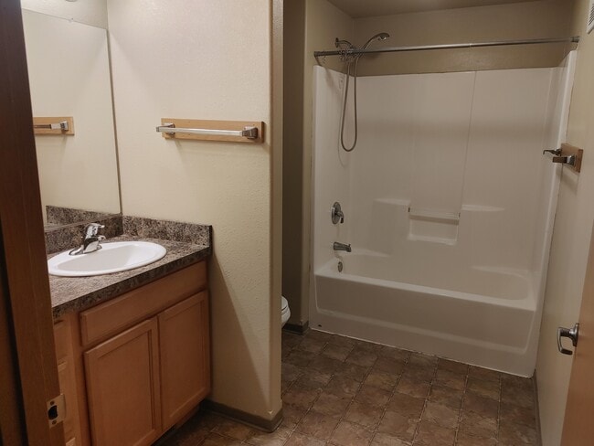 Photo - NE Timberlake Unidad 115-101