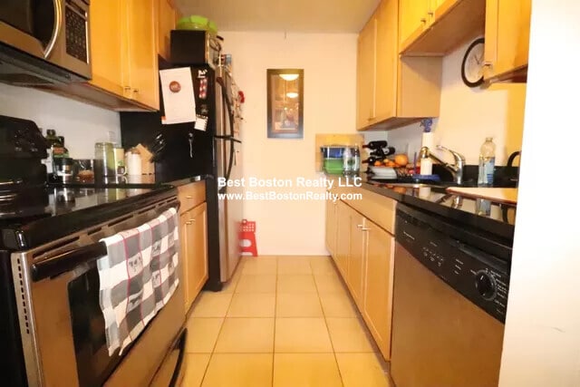 Building Photo - 84 Grant St Unit 20