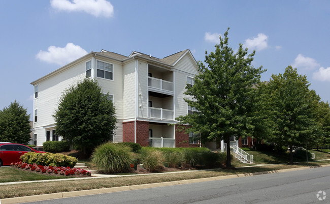 Building Photo - Abbey at South Riding Rental