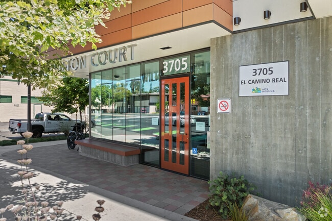 Main Entrance - Wilton Court