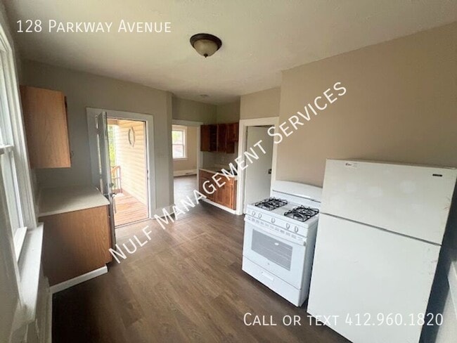 Photo - 128 Parkway Ave