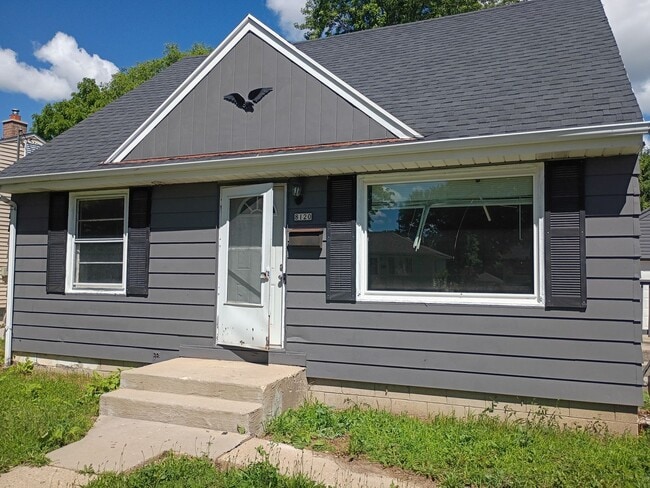 Building Photo - 8120 W Herbert Ave