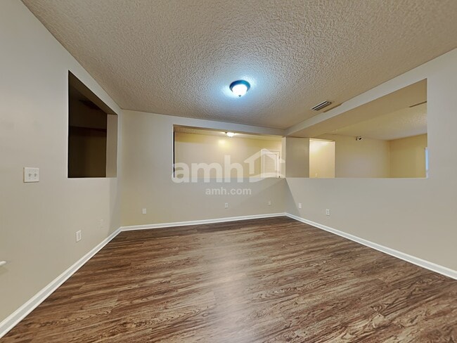 Photo - 86336 Augustus Ave