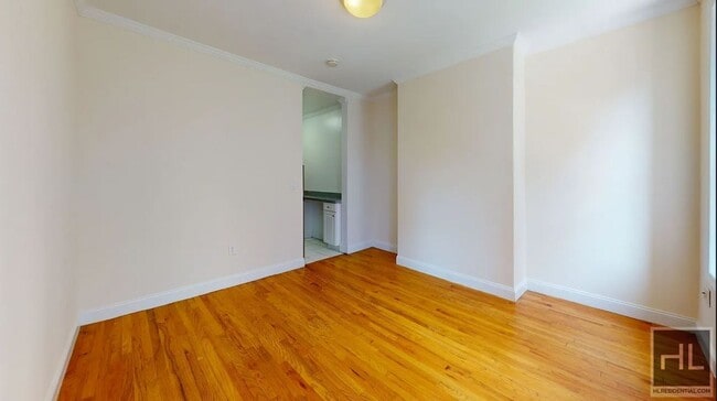 Photo - 2 AVENUE Unit 5A