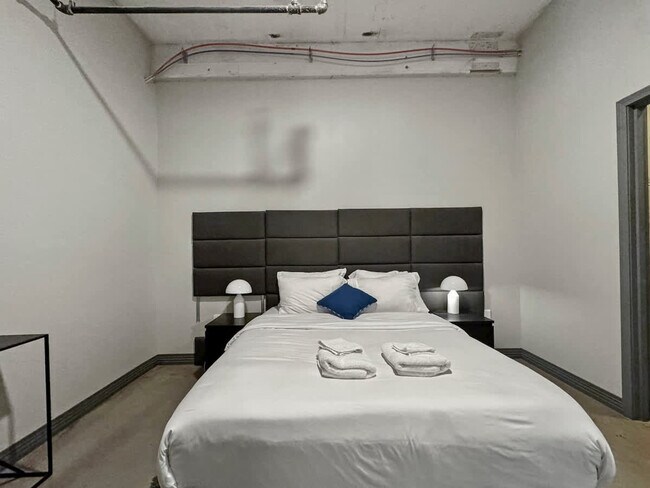 Photo - 500 S Ervay St Unit SI ID1055725P