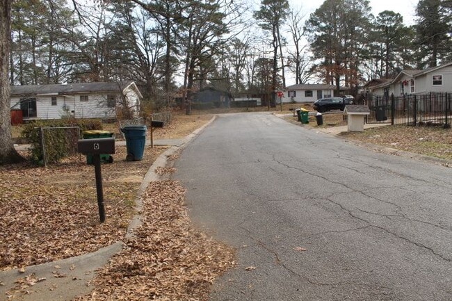 Photo - 6 York Dr