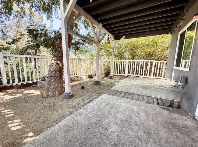 Photo - 2042 N Alvarado St