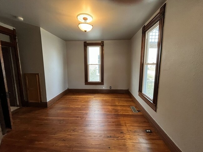 Photo - 2 Bedroom House For Rent