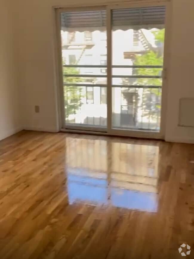 Building Photo - 1833 Phelan Pl Unit 3A Rental
