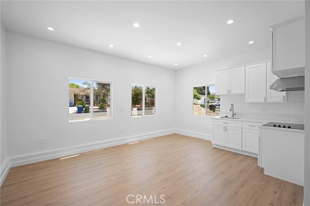 Photo - 10943 Nassau Ave